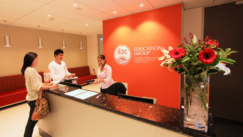 ILSC-Sydney-Estudantes-Recepcao-do-Colegio