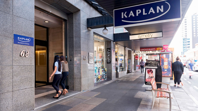 Kaplan-Business-School-Adelaide-Entrada-do-Campus